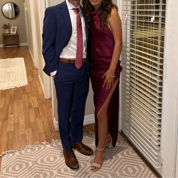 Amanda Uprichard Samba Gown in Aubergine - Picture 3 of 5